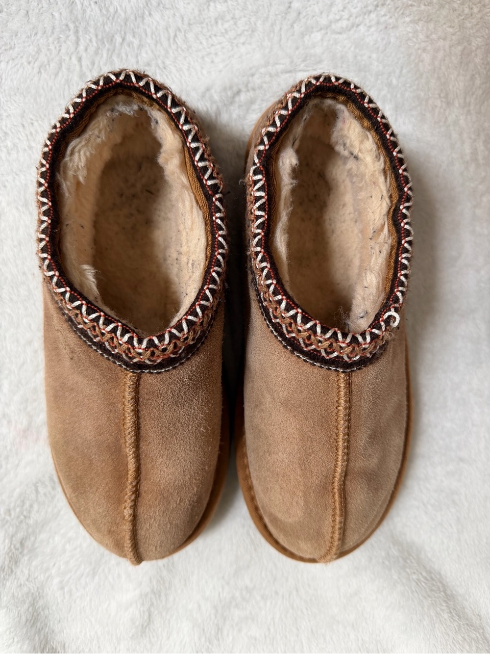 UGG Tasman Chestnut Suede Shearling Slippers Womens Approx Size 8 - Picture 2 of 9